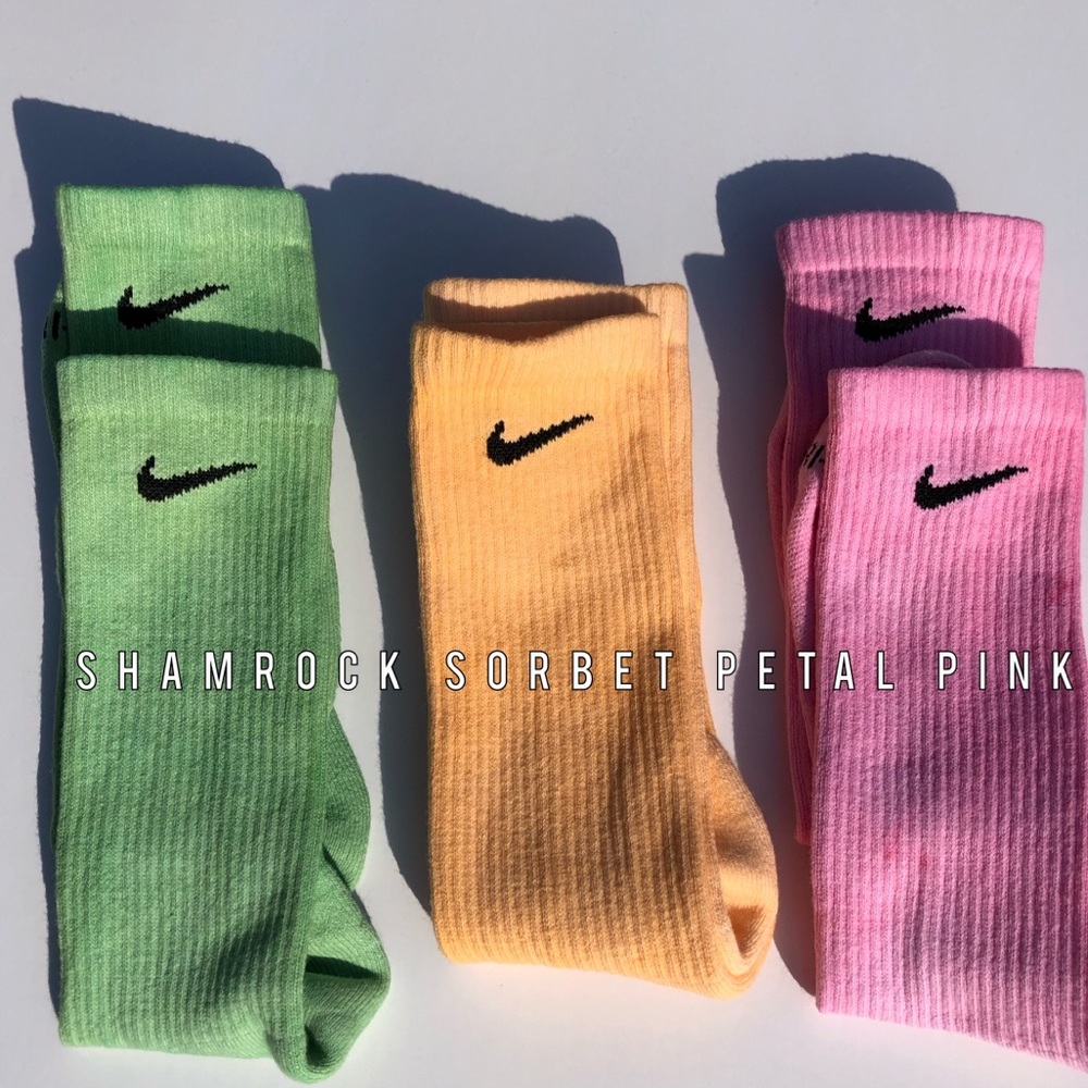 🆕3 Pack ⭐️Nike Custom Colour Unisex Crew Socks | Any colour you choose - Picture 12 of 13
